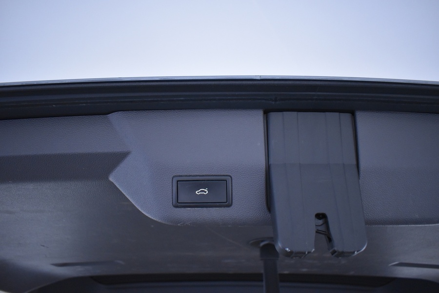 Volkswagen Multivan vaihtoauto