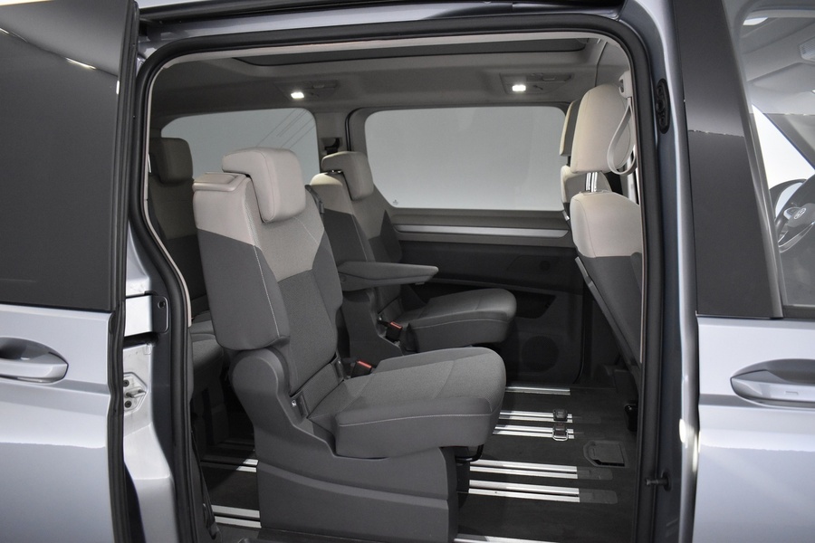 Volkswagen Multivan vaihtoauto