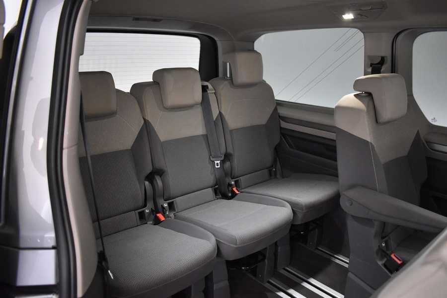 Volkswagen Multivan vaihtoauto