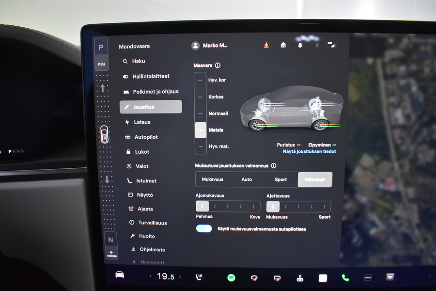 Tesla Model X vaihtoauto