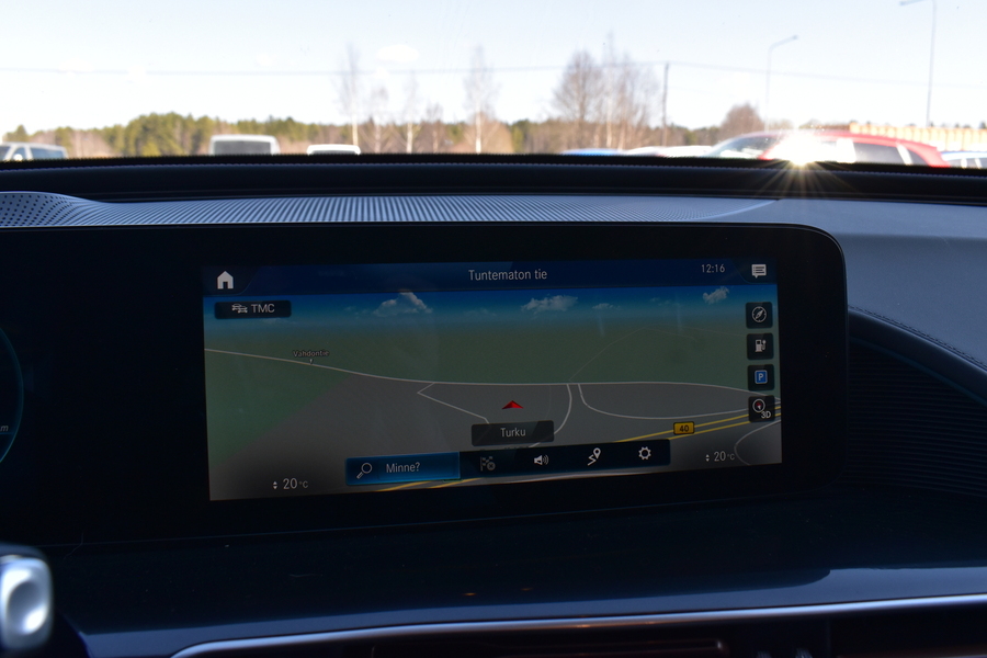 Mercedes-Benz EQC vaihtoauto