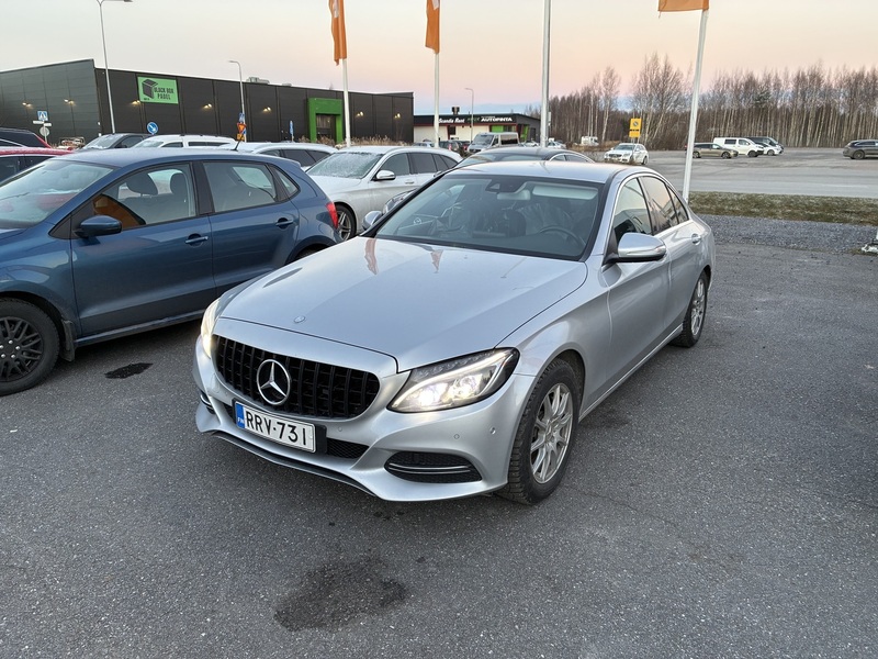 Mercedes-Benz C vaihtoauto