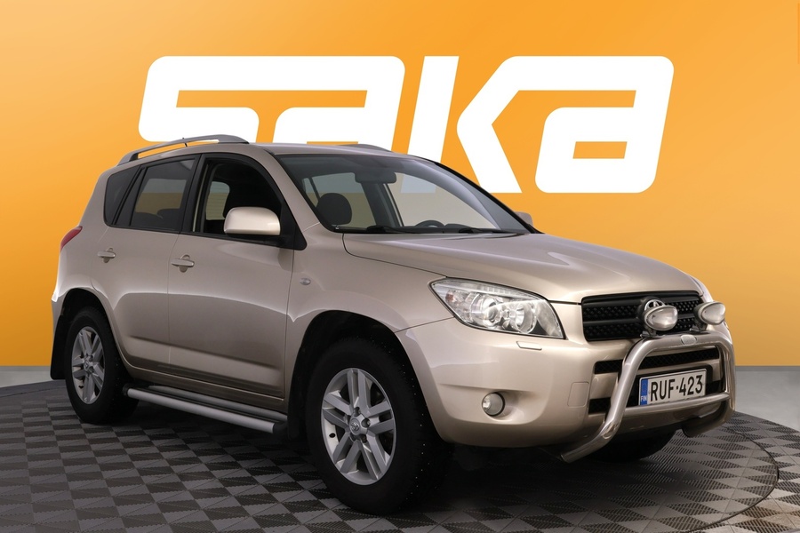 Toyota RAV4 vaihtoauto