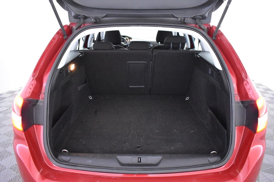 Peugeot 308 vaihtoauto