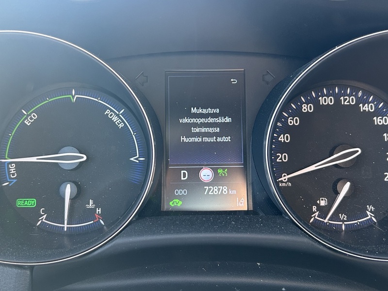 Toyota C-HR vaihtoauto