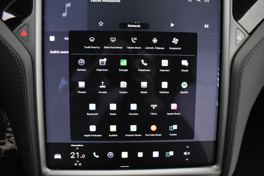 Tesla Model S vaihtoauto