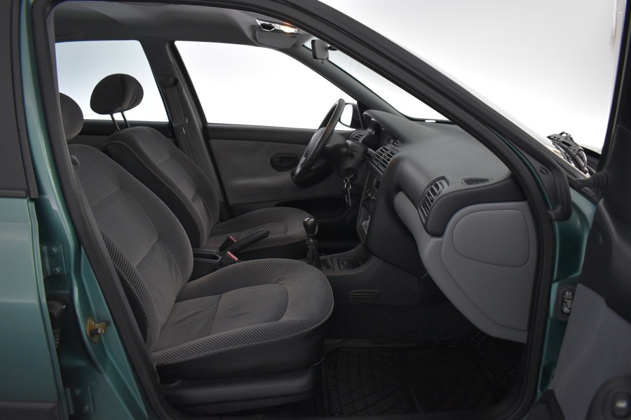 Peugeot 406 vaihtoauto