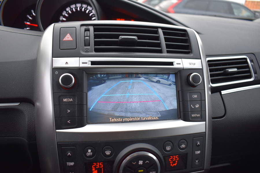 Toyota Verso vaihtoauto