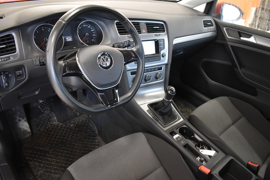 Volkswagen Golf vaihtoauto
