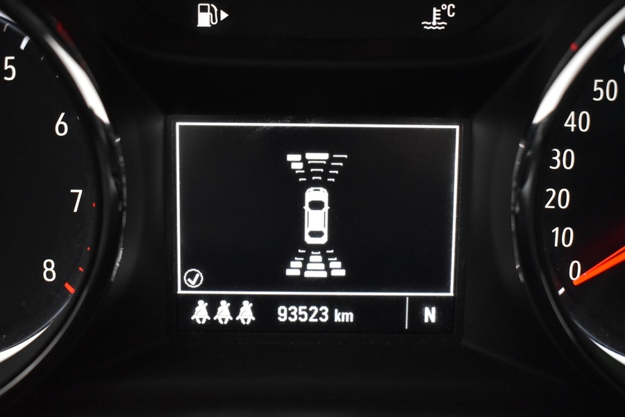 Opel Astra vaihtoauto
