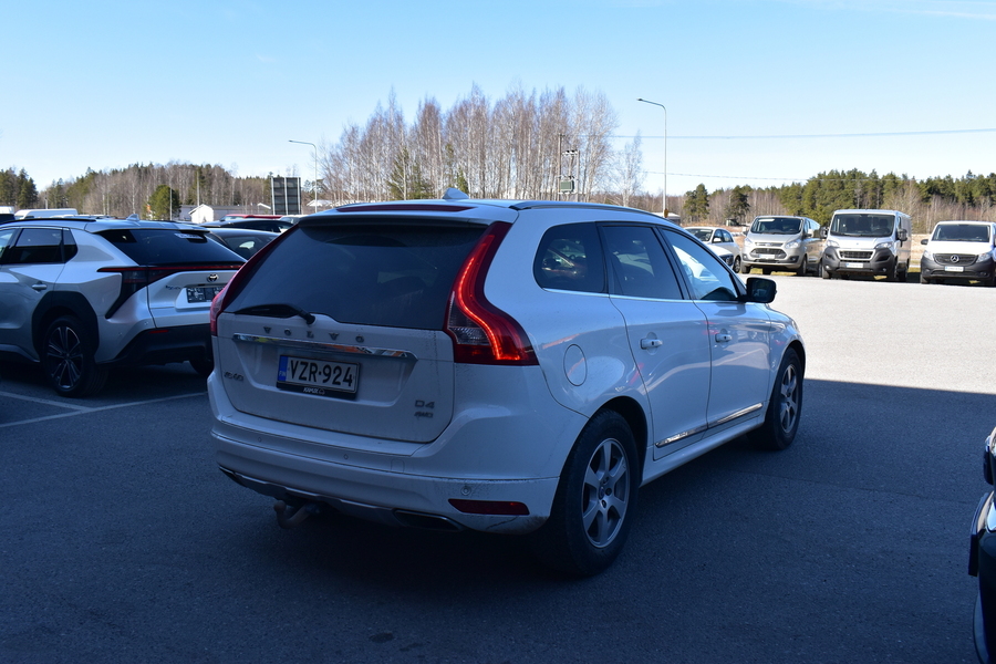 Volvo XC60 vaihtoauto