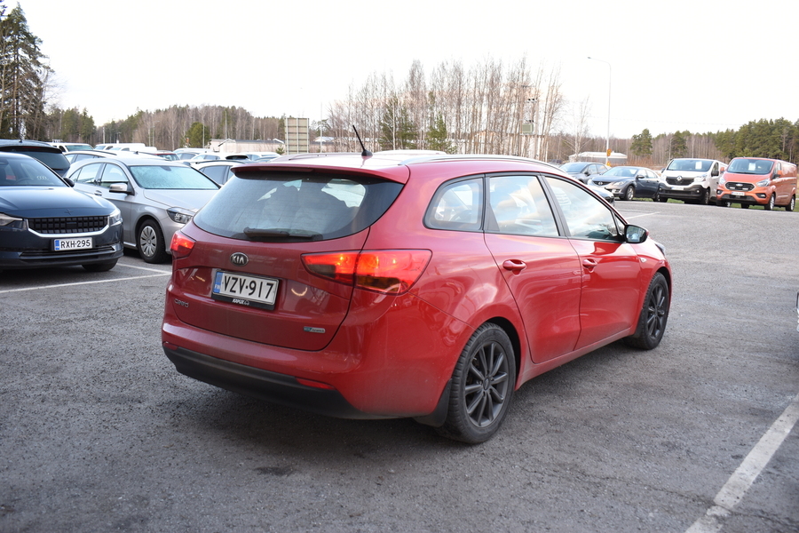 Kia Ceed vaihtoauto