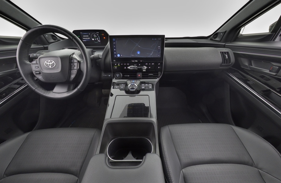 Toyota bZ4X vaihtoauto