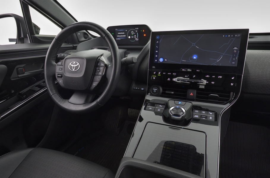 Toyota bZ4X vaihtoauto