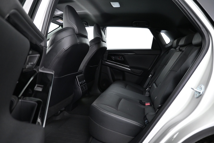 Toyota bZ4X vaihtoauto