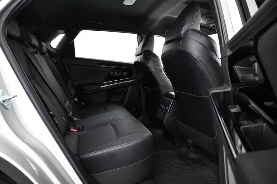 Toyota bZ4X vaihtoauto