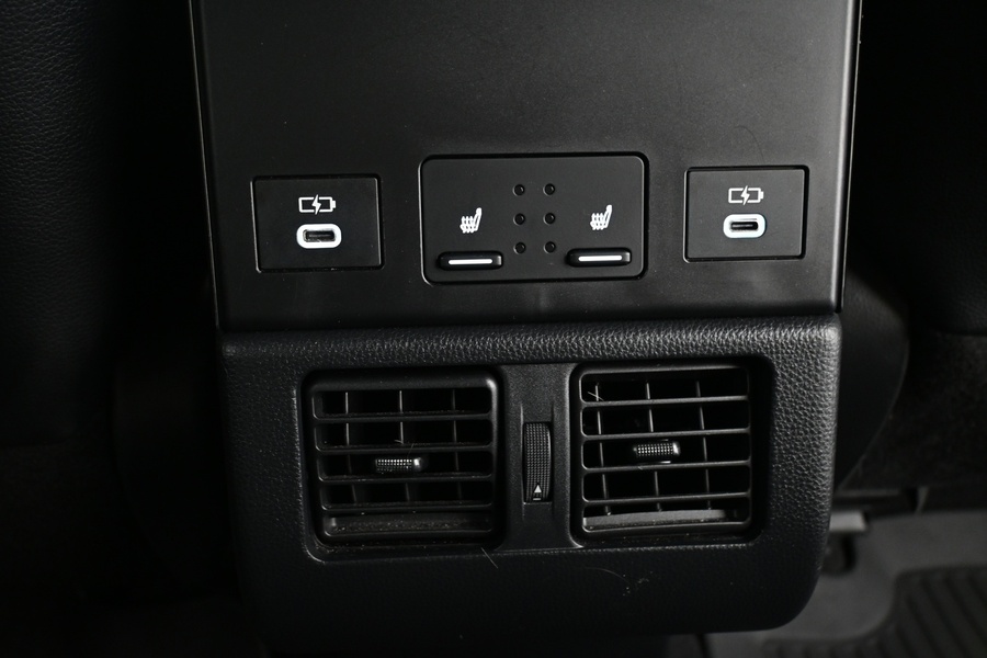 Toyota bZ4X vaihtoauto