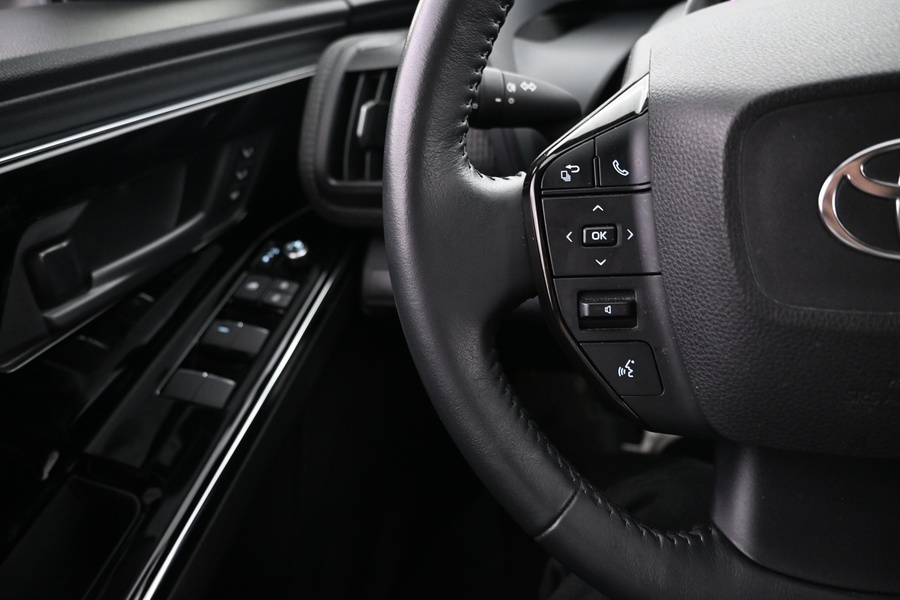 Toyota bZ4X vaihtoauto