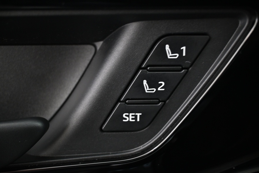 Toyota bZ4X vaihtoauto