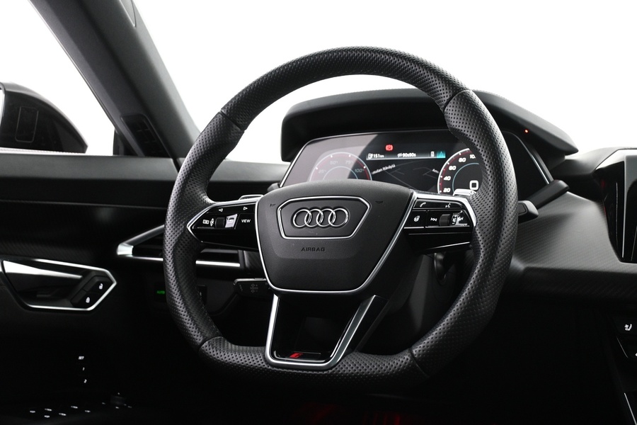 Audi e-tron GT vaihtoauto