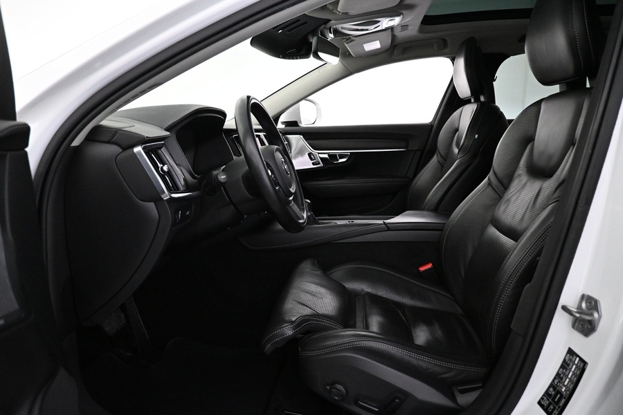 Volvo V90 Cross Country vaihtoauto