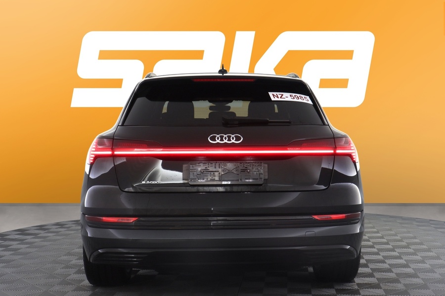 Audi e-tron vaihtoauto