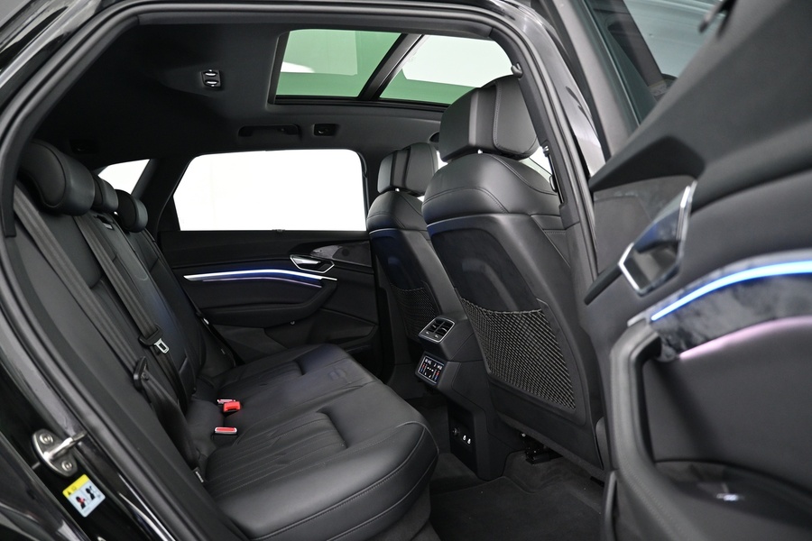 Audi e-tron vaihtoauto