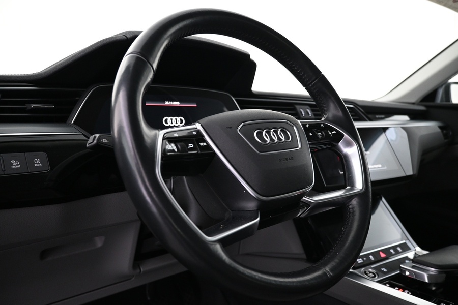 Audi e-tron vaihtoauto