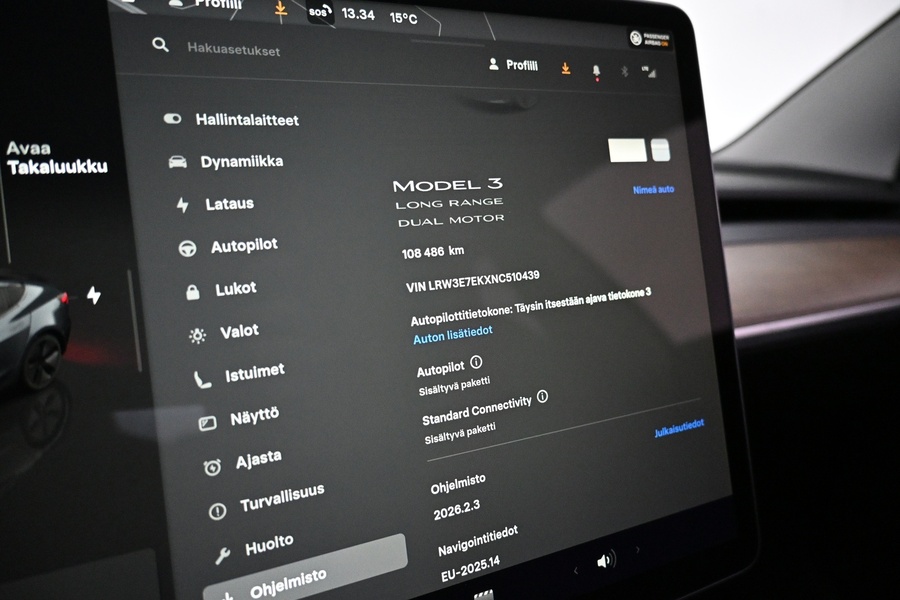 Tesla Model 3 vaihtoauto