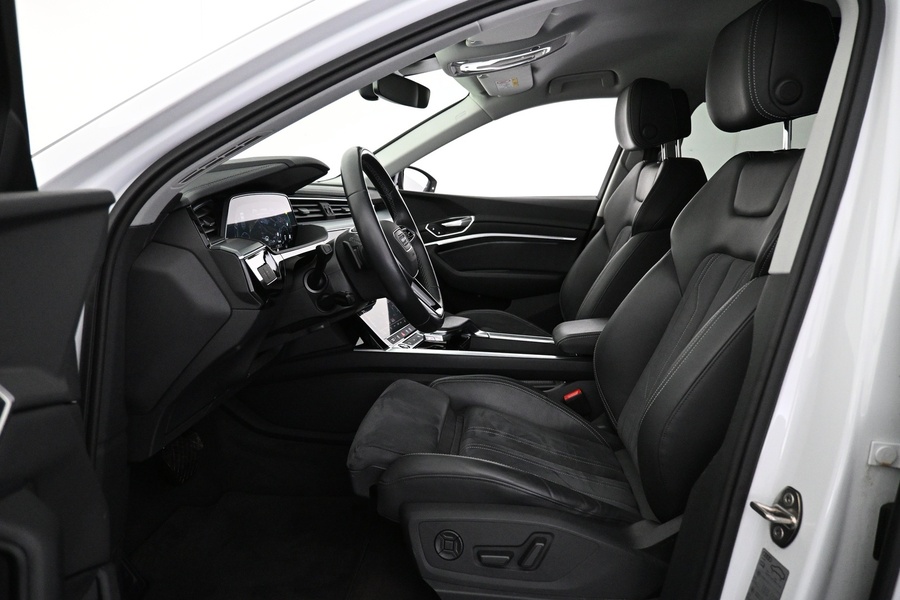 Audi Q8 e-tron vaihtoauto