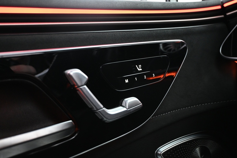 Mercedes-Benz EQE vaihtoauto