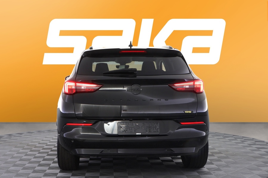 Opel Grandland vaihtoauto