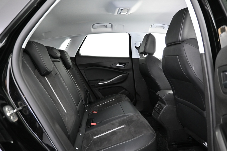 Opel Grandland vaihtoauto