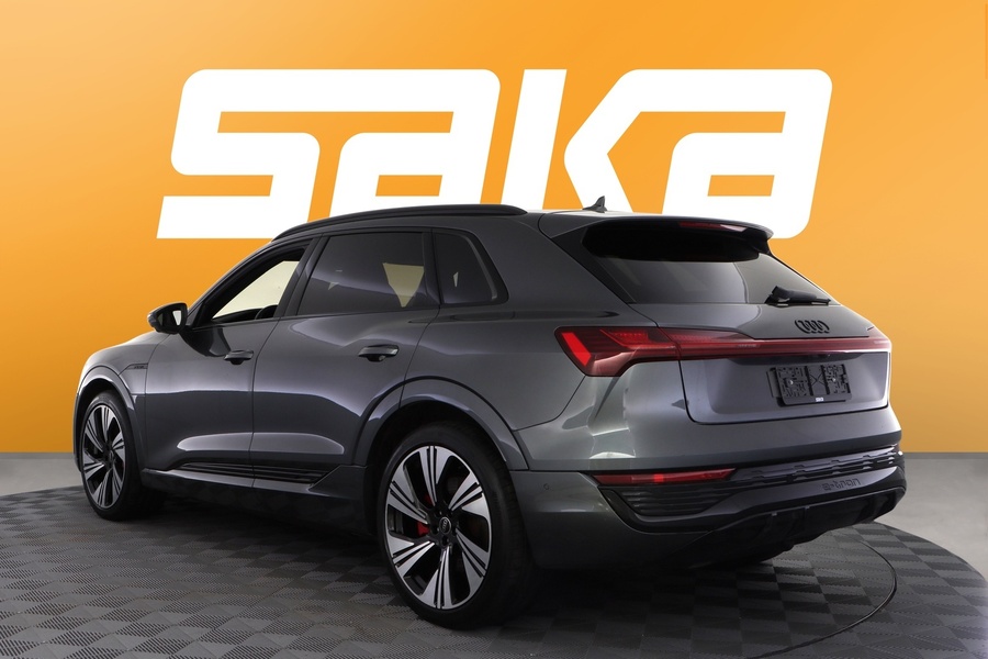 Audi Q8 e-tron vaihtoauto