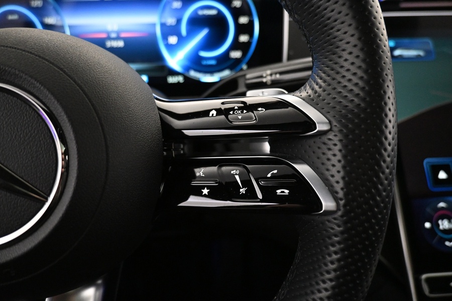 Mercedes-Benz EQE vaihtoauto