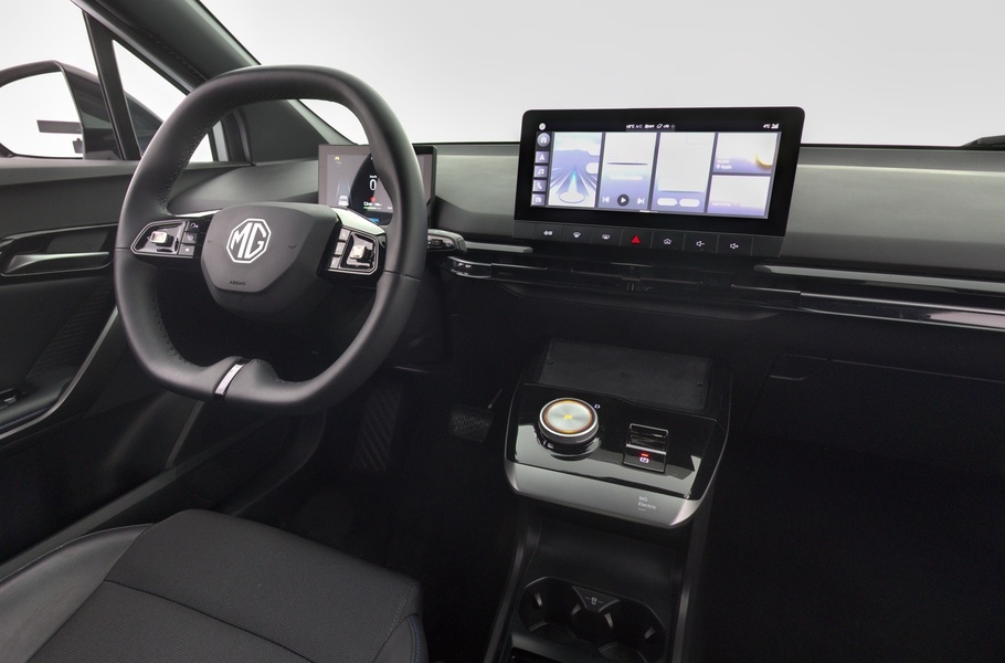 MG MG4 vaihtoauto
