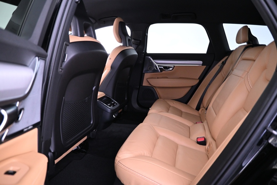 Volvo V90 Cross Country vaihtoauto