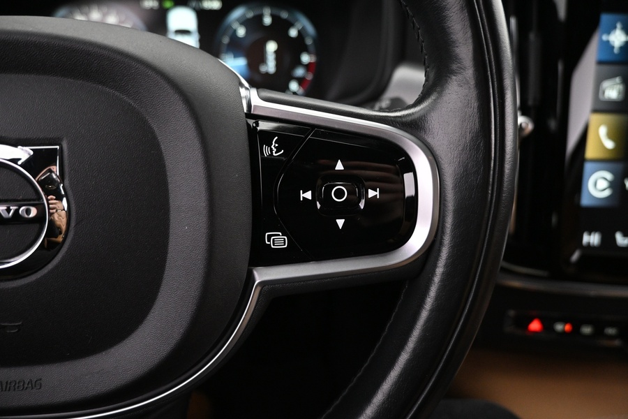 Volvo V90 Cross Country vaihtoauto