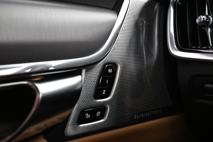 Volvo V90 Cross Country vaihtoauto