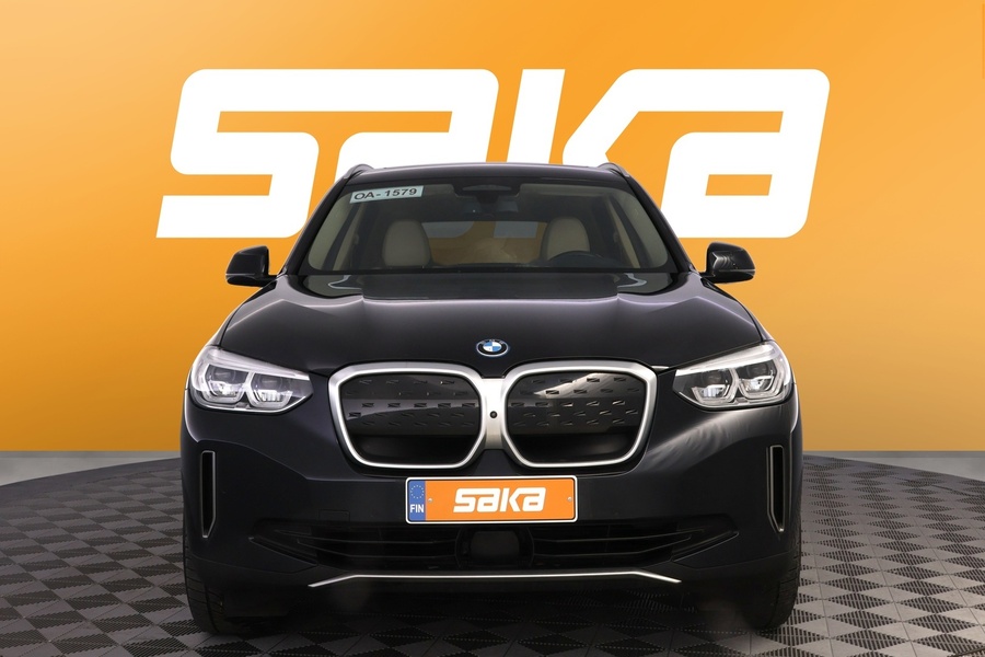 BMW iX3 vaihtoauto