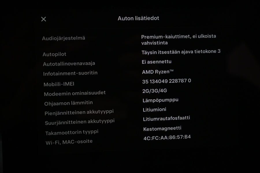 Tesla Model 3 vaihtoauto