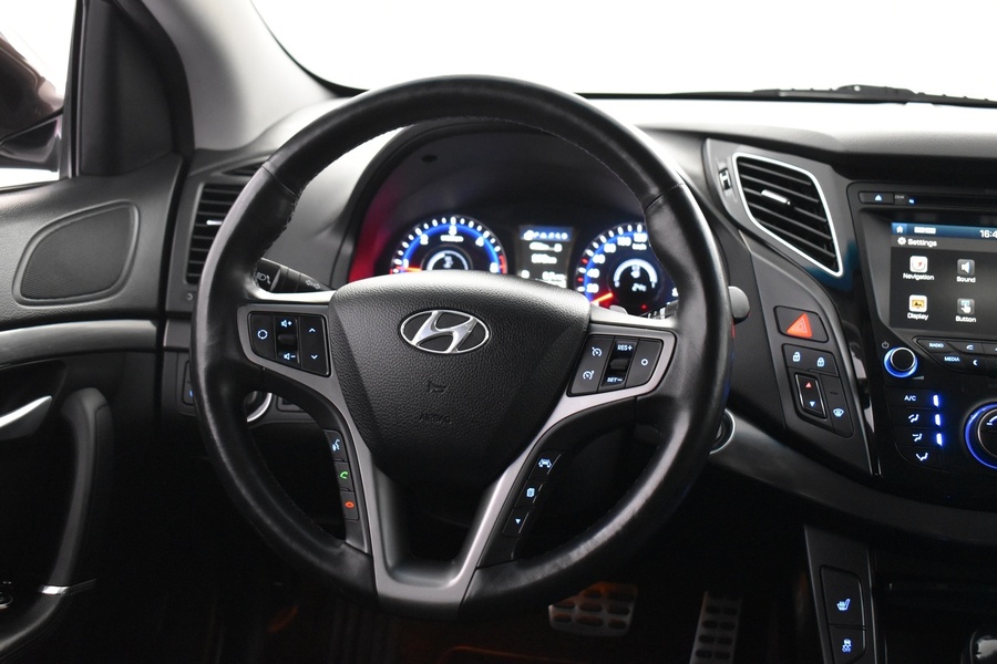 Hyundai i40 vaihtoauto