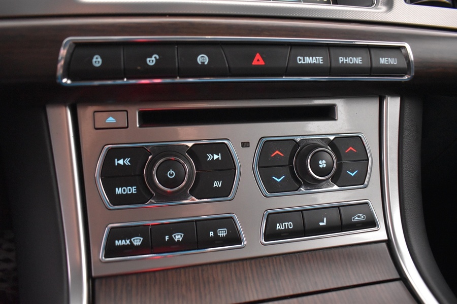 Jaguar XF vaihtoauto