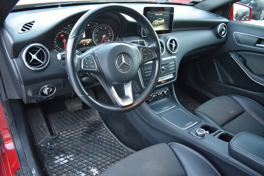 Mercedes-Benz A vaihtoauto