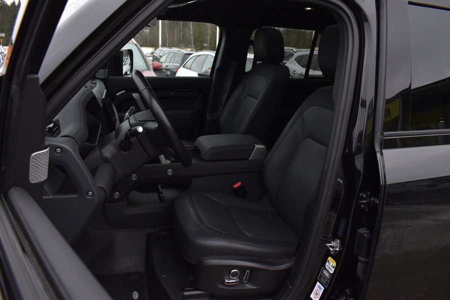 Land Rover Defender vaihtoauto