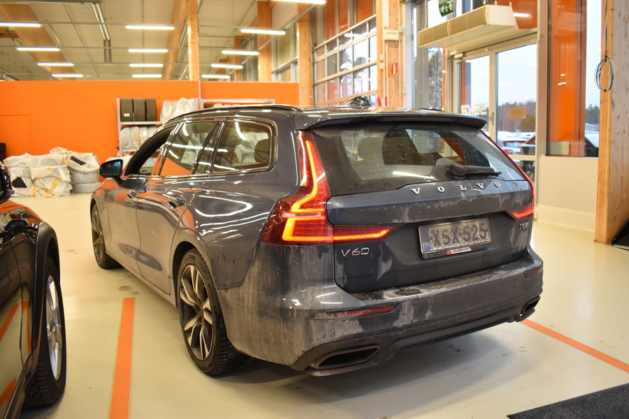 Volvo V60 vaihtoauto