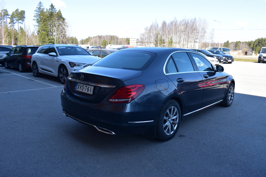 Mercedes-Benz C vaihtoauto