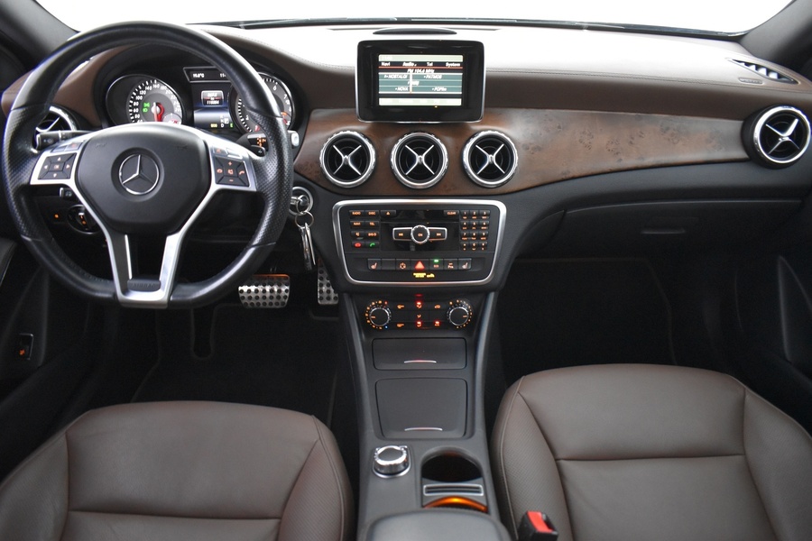 Mercedes-Benz GLA vaihtoauto