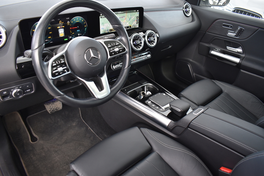 Mercedes-Benz GLA vaihtoauto