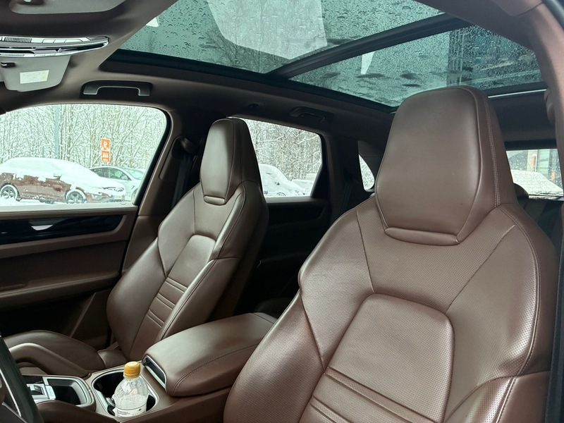 Porsche Cayenne vaihtoauto